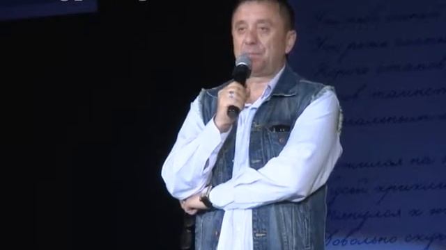 «Тридцать четыре человеческие истории»: Александр Ярошенко презентовал свою ... смотреть онлайн