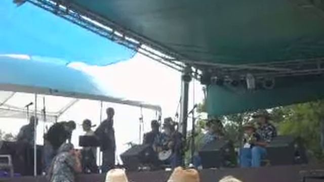 Clifftop 2012 Gene Bowling and Highlanders String Band смотреть онлайн