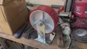 Чугунные колеса для крана-гуся