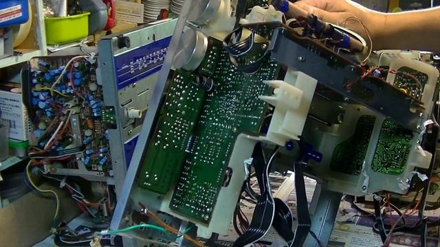 FISHER PH-480 ラジカセ　片方のスピーカーからの音が小さい問題 смотреть онлайн