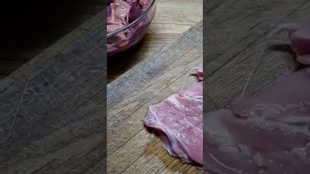 в ЩОКЕ, пробуем настоящую курочку без химии смотреть онлайн