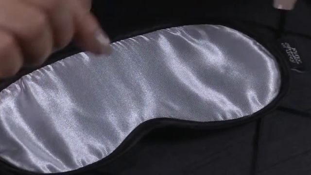 Fifty Shades of Grey Набор из двух масок на глаза смотреть онлайн