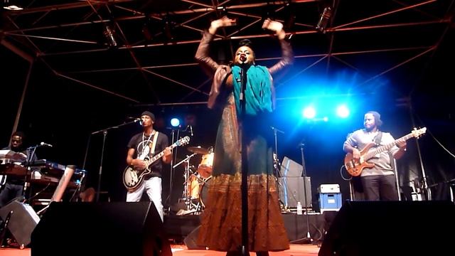 Etana - Live @ Rast'art #5 HD - 13/06/14 **One Love** смотреть онлайн