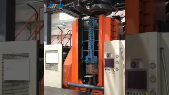 JWZ-BM500 Roadblocks Blow Molding Machine смотреть онлайн