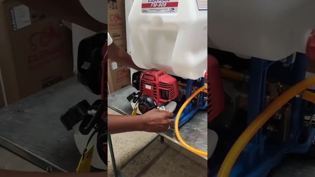 Unboxing and assembling of FARMAK Honda Knapsack Power Sprayer. Contact Numbers : 9505518222 смотреть онлайн
