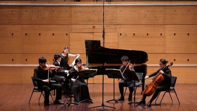 Runze Shao,Chenyang Yang,Hanwen Ni,Keran Chen,Xinyu Wang смотреть онлайн