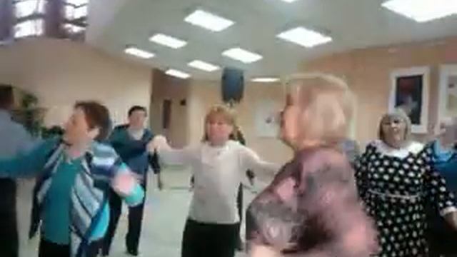 Танцевальный вечер в д/к "Луч" смотреть онлайн