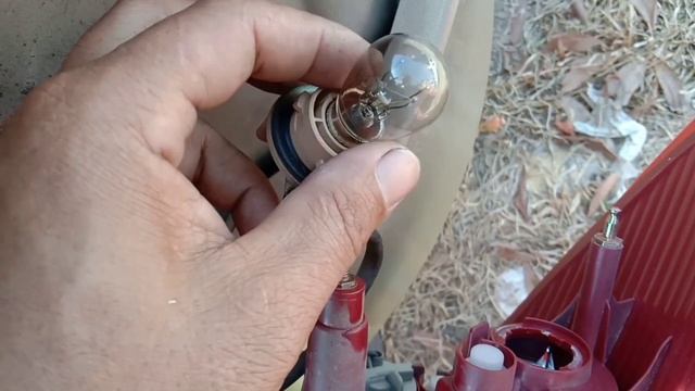 Cara buka dan pasang mentol lampu brek belakang смотреть онлайн