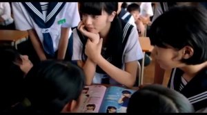 нож упавший в воду