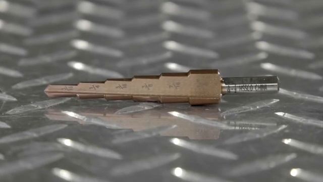 Klutch 5-Pc. Cobalt Step Drill Bit Set 3/16in. to 1 3/8in. Dia. смотреть онлайн