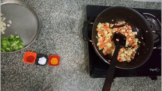 मिक्स वेज रेसीपी | Simple Dry Mix Veg Recipe in Hindi | Kids Special Recipe смотреть онлайн