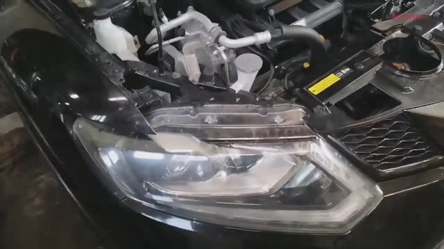 Nissan Xtrail (NT32, MR20DD) Замена Антифриза Системы Охлаждения....mp4 смотреть онлайн