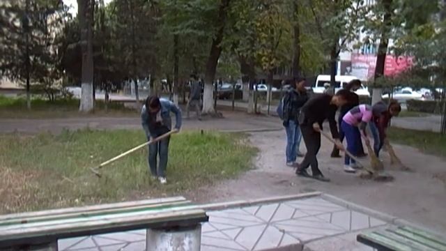Видеоролик факультета журналистики, КНУ для Фестиваля "Эко-Баштык-2014" - смотреть онлайн