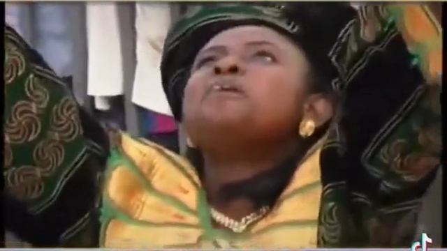 Mama Ester смотреть онлайн