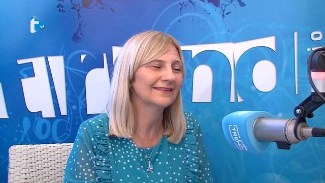 Gost dana by Eva Zadro - Bošnjak: Radi se puno,rezultati su vidljivi i stanovništvo Ozlja živi bolj смотреть онлайн