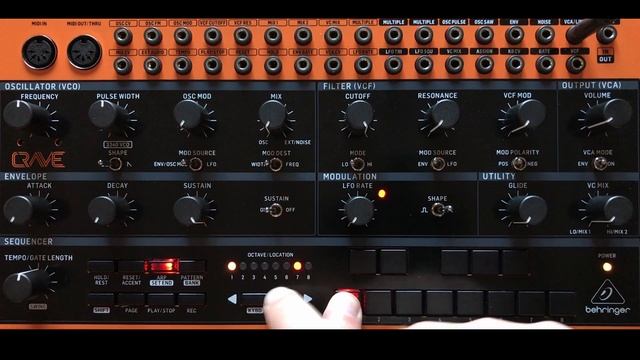 Behringer Crave Tutorial #14 - Arpeggiator смотреть онлайн