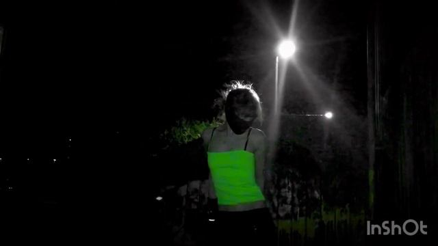 Welcome to Wonderland __ interpreted The Exsys (Industrial Dance) - Miss Evil Hunter (1080p, h264) смотреть онлайн