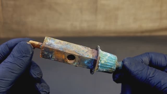 Реставрация Секретного Карманного Ножа смотреть онлайн