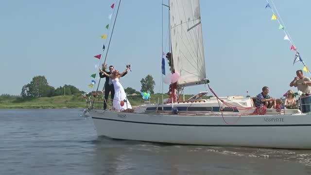 Очень красивая свадьба под парусами ~ Александр и Мария смотреть онлайн