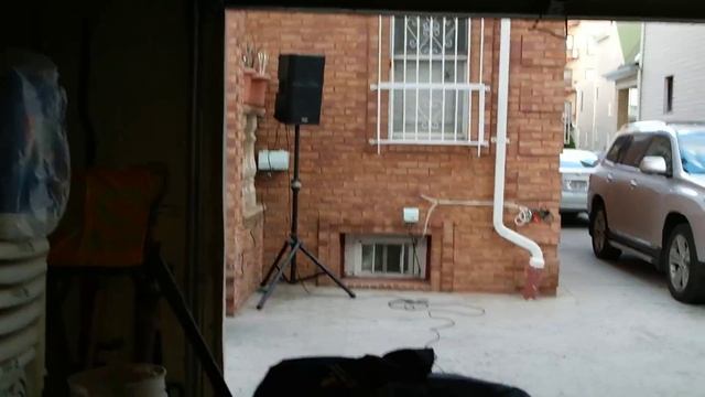 Turbosound IQ18B With QSC K12