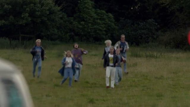 Это Англия-90. Серия 2 / This Is England '90 E02 смотреть онлайн