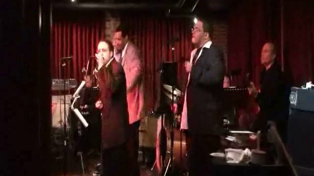 East Side Horns / Temptations Medley смотреть онлайн