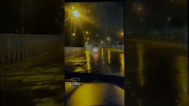 Rainy Season Car Driving @yadavpratik смотреть онлайн