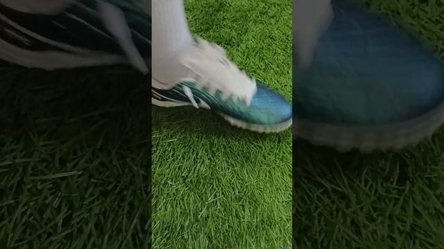 Lên chân mẫu giày Nike Tiempo Legend 10 Academy TF bản Kỷ Niệm 30 năm смотреть онлайн