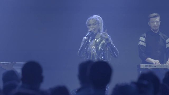 Natalia Nykiel - Ground Level feat. Auer (Live from Error Tour) смотреть онлайн