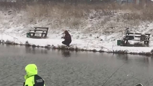 Поимка форели смотреть онлайн
