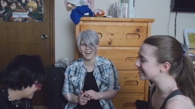 ExCUSE me?! | Viktuuri Whisper Challenge (Feat. Makkachin!) смотреть онлайн