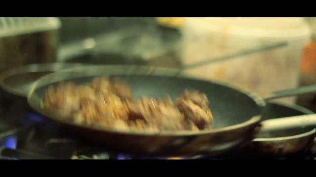 Queens of Neon :: Wildside Catering - Queens, Queers & Tarts смотреть онлайн