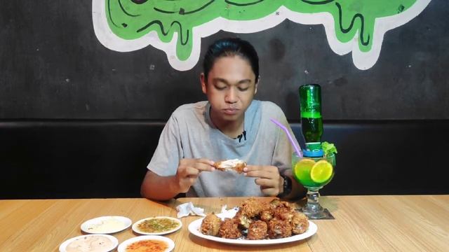 NEON Bar & Restaurant မှာရှယ်စားမယ်ရှယ်သောက်မယ် 😋 မီးစက်သံလေးဆူနေတာကိုတော့သည်းခံပြီးကြည့်ပေးကြပါခဗျ смотреть онлайн