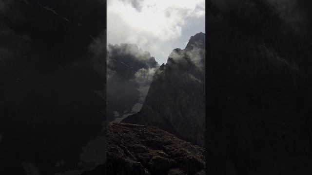 Chauhi смотреть онлайн