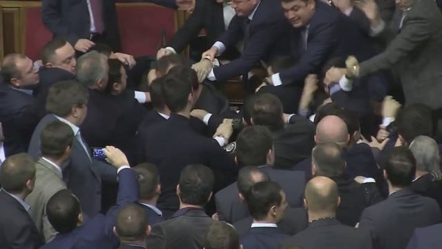 И за этих кретинов народ голосовал... смотреть онлайн