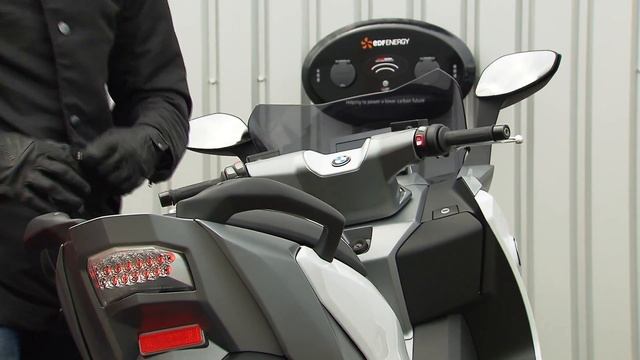 BMW Motorrad C evolution - Ricarica смотреть онлайн