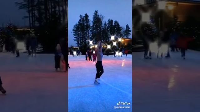 Девочка катается на картку ❤️❤️❤️ смотреть онлайн