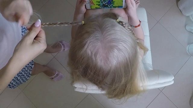 КРАСИВАЯ ПРИЧЕСКА В САДИК ЗА 5 МИНУТ / Два высоких хвоста с косами | Two High Tails With Braids