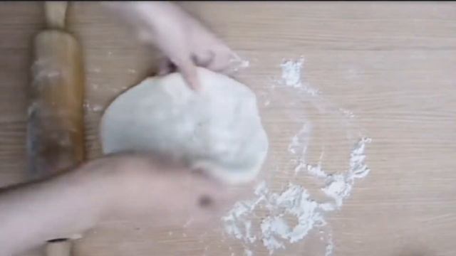 Замесите тесто НА ВОДЕ/ЭТО ОЧЕНЬ ВКУСНО смотреть онлайн