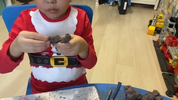 Как слепить титана спикер мена из пластилина