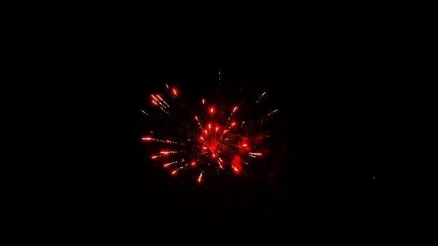 Фейерверк 16 залпов «Хризантемы» ZeerGo Z1032 смотреть онлайн