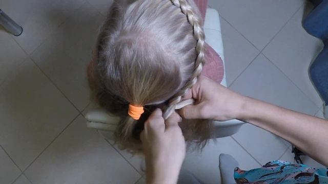 Пятиминутка в школу | Прически для девочек смотреть онлайн