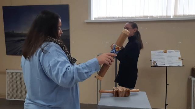 Сопровождая выставку, "Открытое небо. Любовь к живому", 2024 смотреть онлайн