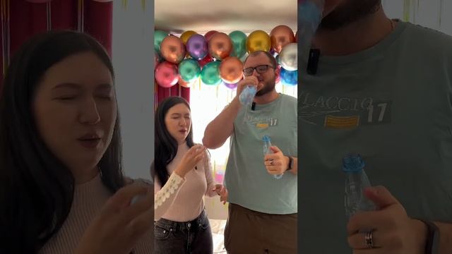 Кто быстрее выпьет бутылку воды CHALLENGE! Подписывайся на наш INST @shashenkovs_ там дарим деньги❤ смотреть онлайн