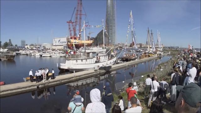 Спуск "Полтавы" смотреть онлайн