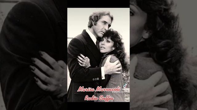Anche i Ricchi Piangono Marisa Marroccoli Radio Cuffia смотреть онлайн