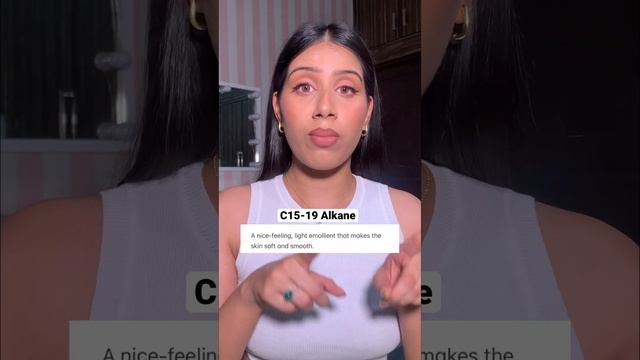 Huda Beauty Glowish Multidew Skin Tint смотреть онлайн