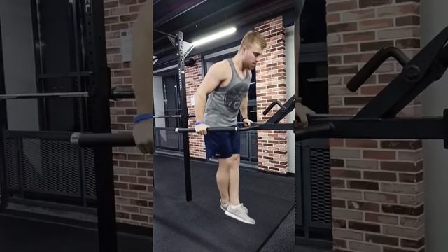 3 ЛУЧШИХ УПРАЖНЕНИЯ НА ГРУДЬ В ЗАЛЕ. Как накачать огромную грудь. смотреть онлайн