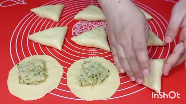 Вода и соль, и получилась вкусняшка😋 смотреть онлайн