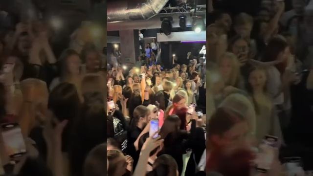 Не забудь подписаться смотреть онлайн